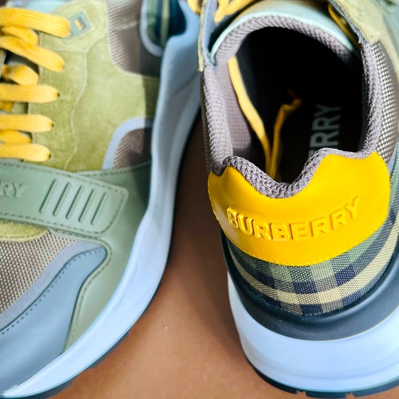BURBERRY Ramsey Sneaker(Men) - Picture 3 of 5